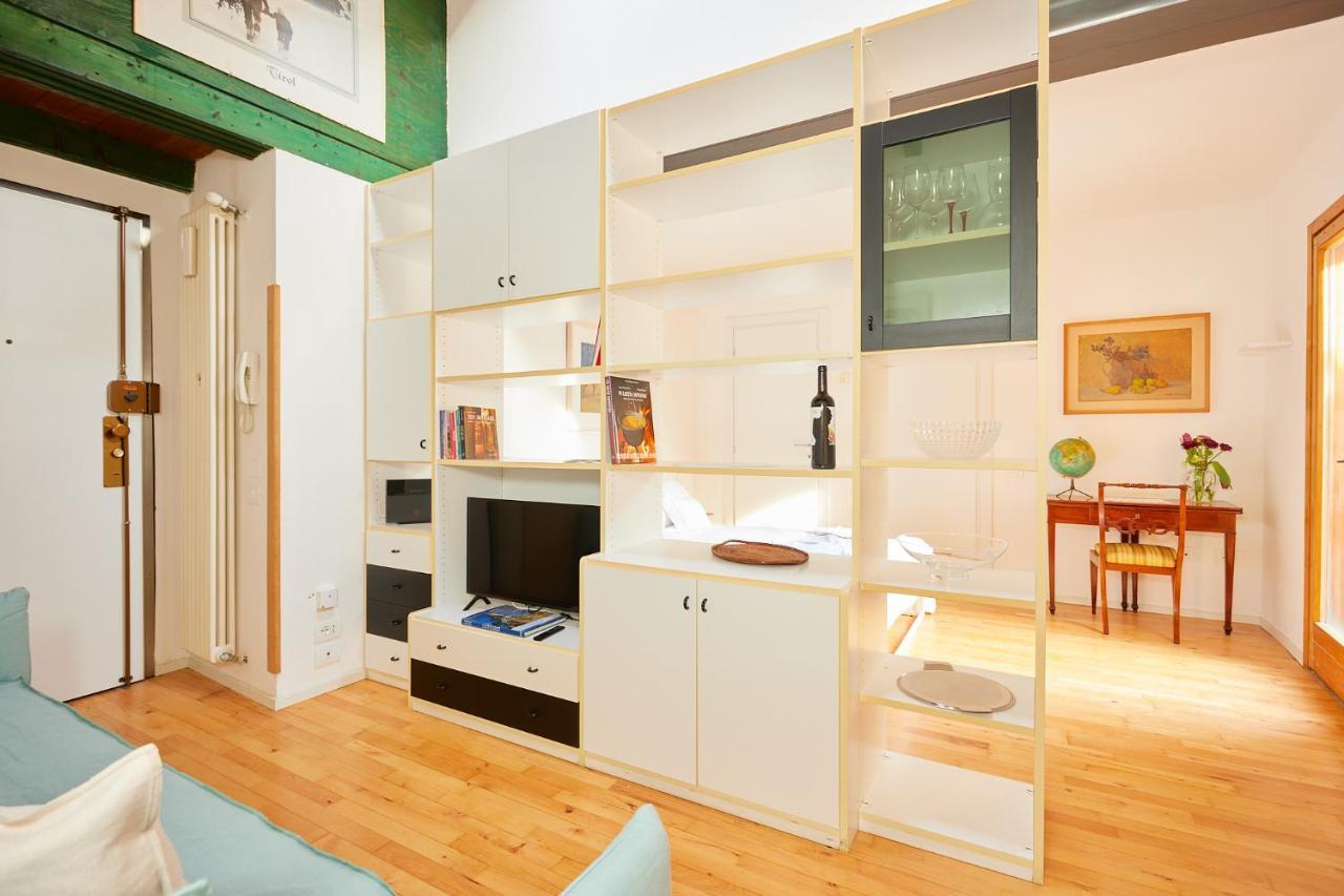 Italian Design Small Attic Bolonia Exterior foto